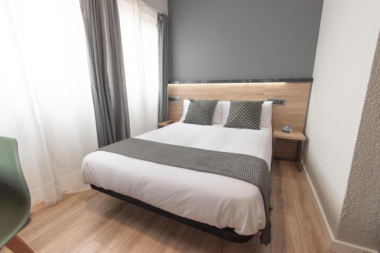 Alda Centro Pamplona Hotel Kültér fotó