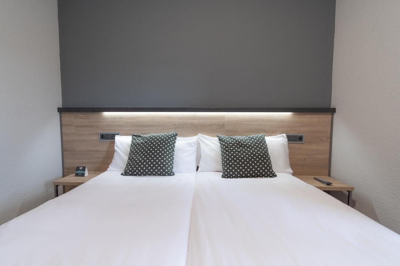 Alda Centro Pamplona Hotel Kültér fotó