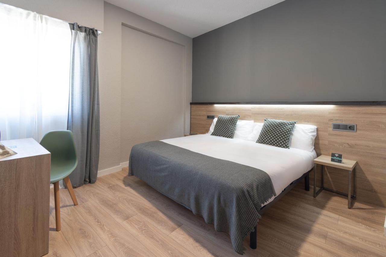 Alda Centro Pamplona Hotel Kültér fotó